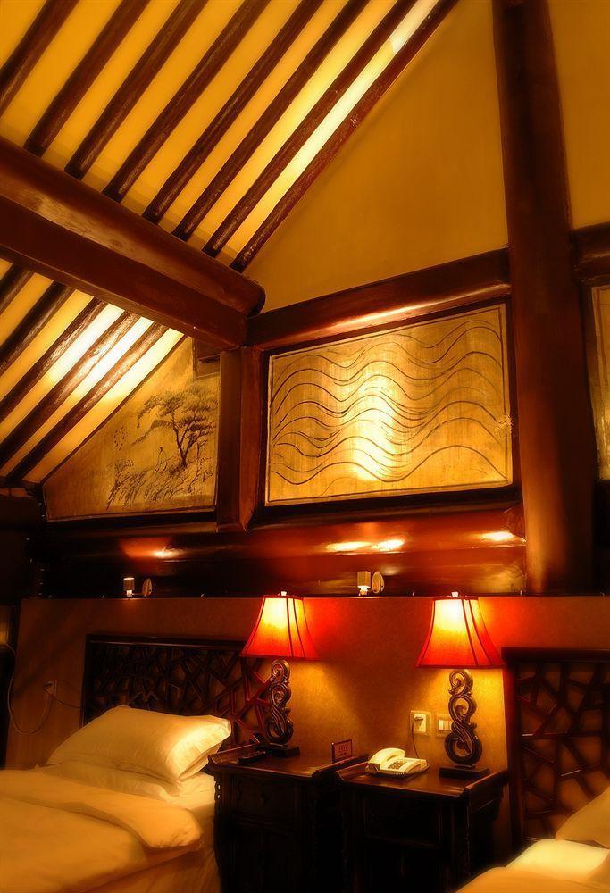 Graceland Yard Hotel Beijing Exterior photo